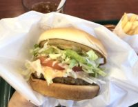 代用肉ってどんな味？モスバーガーのソイパティを食べてみた！【話題】Tried Soy Patty Burger at Mos Burger, Japan【Sasebo】【Meat Substitute】