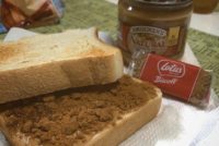 【Breakfast】Sasebo’s real meals at home: peanut butter toast with a twist【ピーナツバターと〇〇！？】佐世保に住む外国人のリアルな朝食メニュー：させぼんごはん#12【トースト編】【朝ごはん】